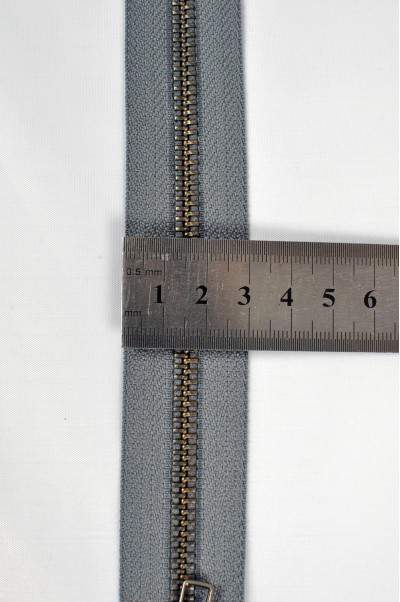 ZIP063  2號拉鏈 雙頭上下拉拉鏈 紅古銅牙拉鏈  開尾拉鏈 不設單獨拉鍊訂購 側面照